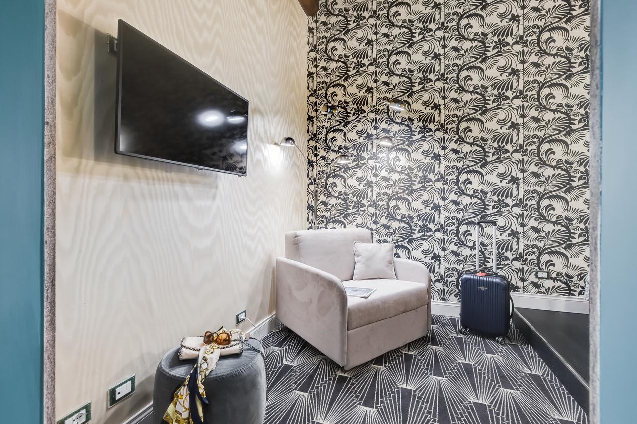 The French Suites By Oneup Hospitality Рим Екстериор снимка