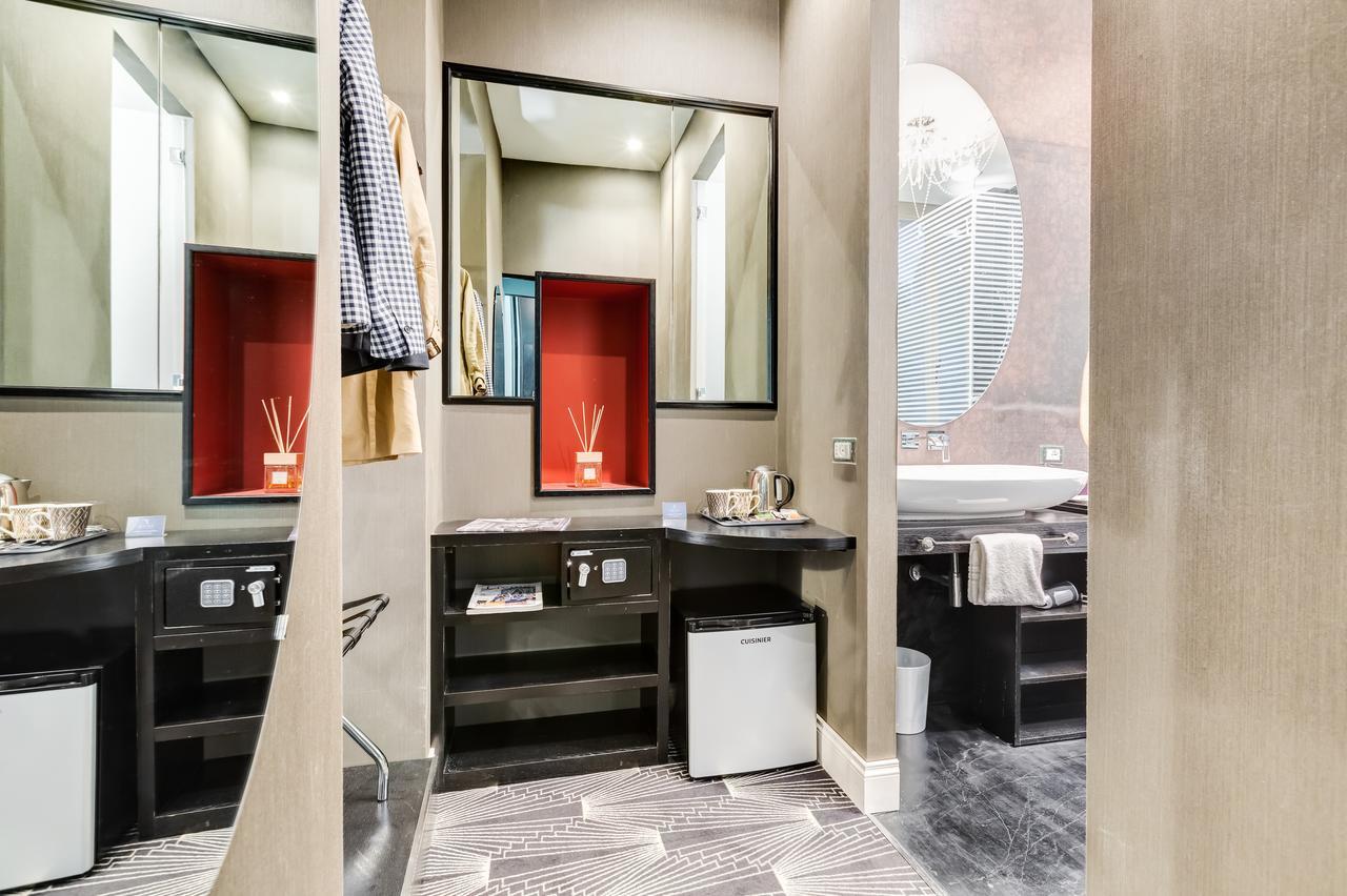 The French Suites By Oneup Hospitality Рим Екстериор снимка