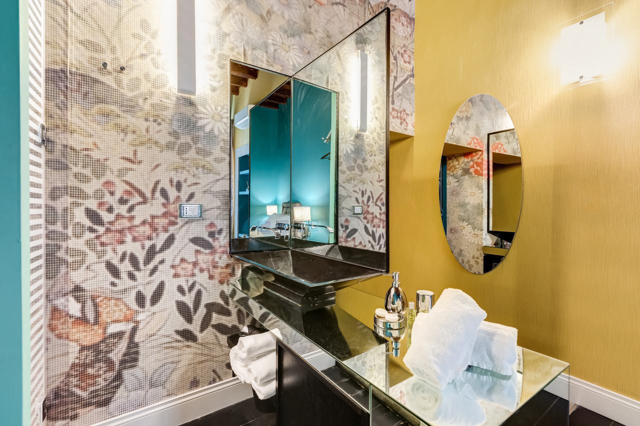 The French Suites By Oneup Hospitality Рим Екстериор снимка